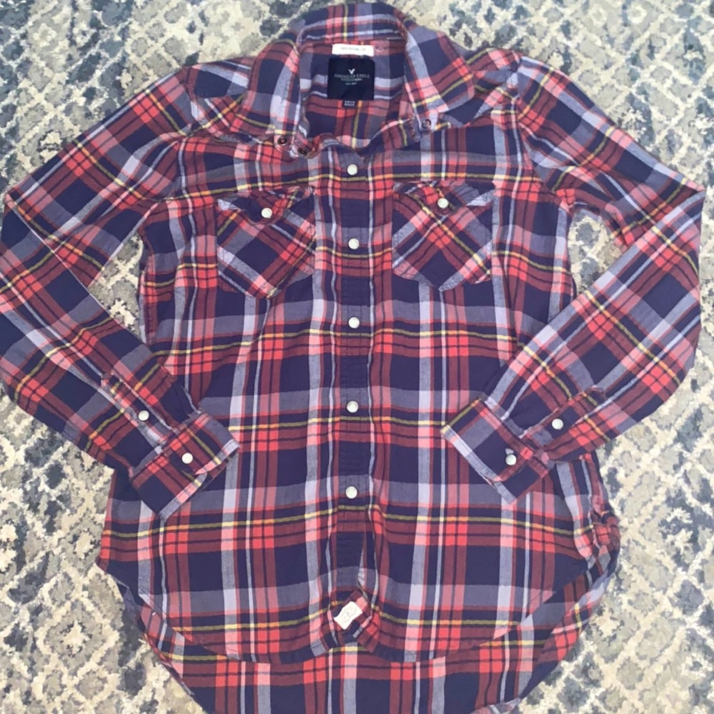 American Eagle Button Up Shirt Small